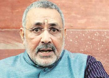 مساجد اور مدارس کے خلاف گری راج سنگھ کی پھرزہر افشانی