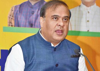 گیتا کے شلوک کےغلط ترجمہ کے لئے آسام کے وزیر اعلیٰ کو معافی مانگنی پڑی