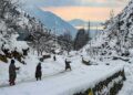 کشمیر میں شدت کی سردی کے باعث پانی کی سپلائی لائنیں منجمد