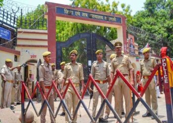 اے ایس آئی نے میں سائنٹفک سروے رپورٹ پیش کردی