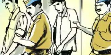 کسٹمر سروس کے نام پر دھوکہ دینے والےجھارکھنڈ کےدو افراد گرفتار