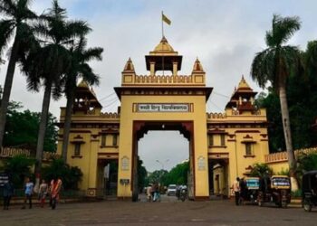 بنارس ہندو یونیورسٹی طالبہ کی آبروریزی میں ملوث افراد گرفتار