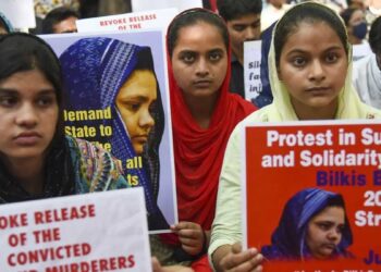 بلقیس بانو کیس!سپریم کورٹ نے مجرموں کی رہائی کا فیصلہ مستردکردیا