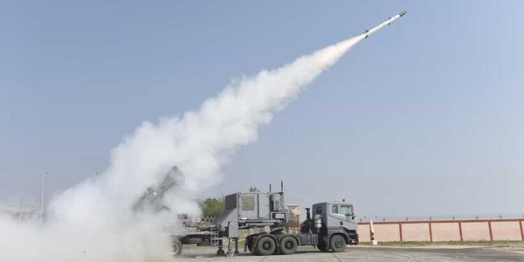 ڈی آر ڈی اوکے ذریعےنئی نسل کی آکاش میزائل کا کامیاب تجربہ