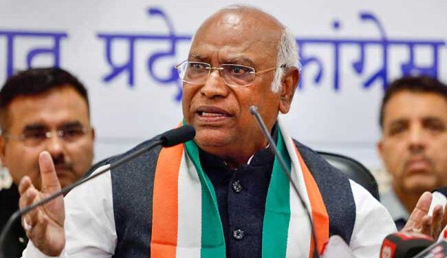 بہار میں موقع پرستی اور لالچ کی سیاست حاوی ۔کھڑگے