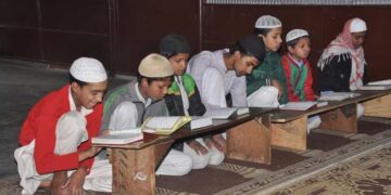 اتراکھنڈ وقف بورڈ کا مدارس میں رامائن پڑھانے کا اعلان