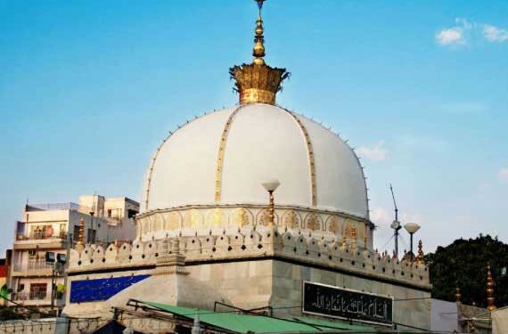 اب اجمیر درگاہ پر ہندو وادیوں کی بری نظر
