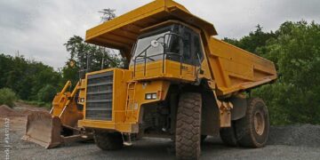 مدھیہ پردیش میں بلڈوزر چلوانے والے افسروں کو عدالت کی پھٹکار