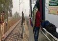 ٹرین کی زد میں آنے سے 2 مزدوروں کی موت، ایک زخمی