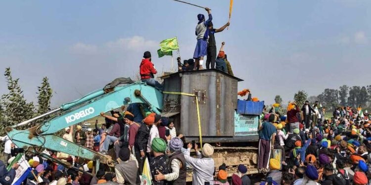 شوبھکرن کی موت کے خلاف شمبھو بارڈرپر یوم سیاہ کا انعقاد