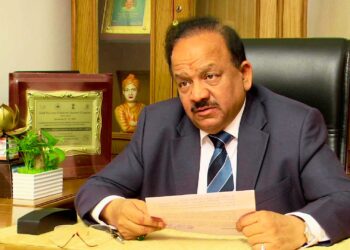 گوتم گمبھیر اور جینت سنہا کے بعد ڈاکٹر ہرش وردھن سیاست سے الگ