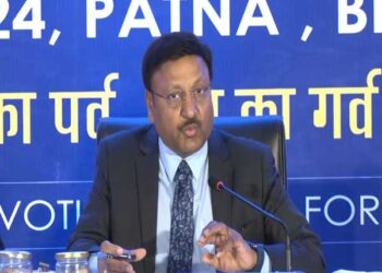 لوک سبھا انتخاب کی تاریخوں کے اعلان کے بعد الیکشن کمیشن کی بڑی کارروائی