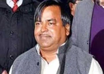 سماج وادی پارٹی لیڈر گایتری پرجاپتی کے گھر پر ای ڈی کی کاروائی