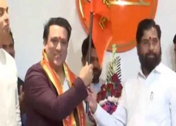 مشہور اداکار گووندا سیاست میں واپس ۔شیو سینا شندے گروپ میں شامل
