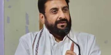 لوگ جانتے ہیں کہ نظام کی طرح برتاؤ کون کرتا ہے۔امتیاز جلیل