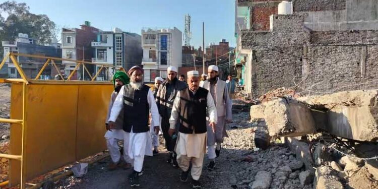 مولانا حکیم الدین قاسمی کی قیادت میں جمعیۃ علماء ہندکے وفدکا ہلدوانی دورہ