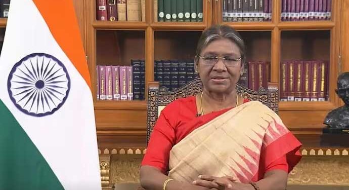 خواتین کو با اختیار بنائے بغیر کوئی ملک خوشحال نہیں ہو سکتا۔صدر جمہوریہ