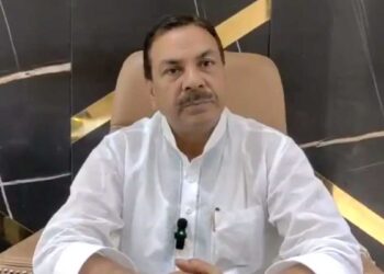 مہاراشٹر میں کسی مسلم لیڈر کوٹکٹ نہ ملنے پر کانگریس لیڈرعارف نسیم خان ناراض