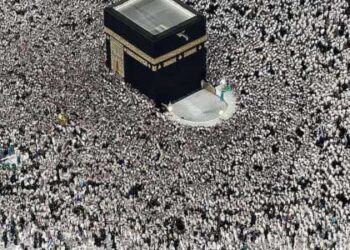 رمضان کی 27ویں شب مسجد حرام میں 25لاکھ فرزندان توحیدنے ادا کی نماز