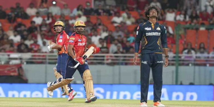 گجرات ٹائٹنز نےپنجاب کنگزکو 3وکٹوں سے ہرایا