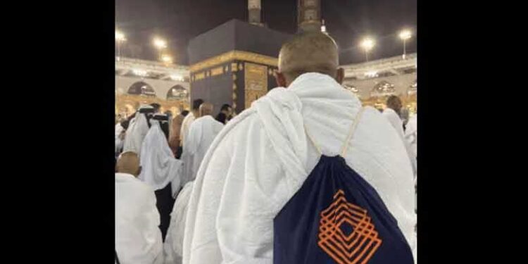 مصری سیاح سائیکل پر 1700 کلومیٹر کا سفرکر مکہ پہنچا