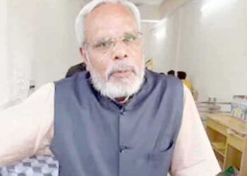 تلسی پانی پوری سنٹر کے مالک انیل بھائی ٹھکرمودی کے نام سےمشہور