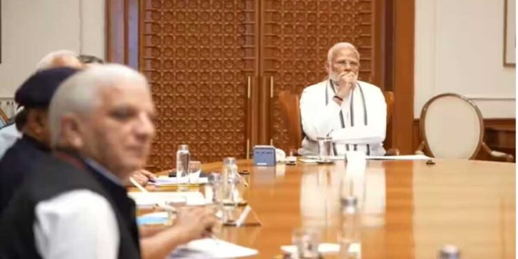 مودی نے سمندری طوفان ریمل سے نپٹنے کی تیاریوں کا جائزہ لیا