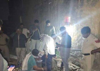 اترپردیش میں زہریلی گیس سے چار افراد کی موت