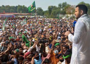 تیجسوی یادو کےجلسوں کی ’ڈبل سنچری‘ مکمل