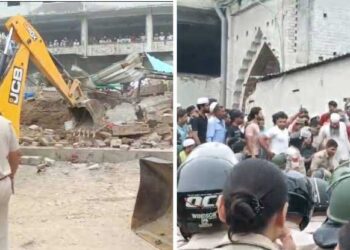 قومی راجدھانی دہلی میں ایک اور مسجد پر چلا بلڈوزر