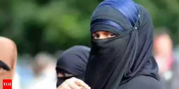 مسلم اکثریتی ملک تاجکستان میں حجاب پر پابندی عائد