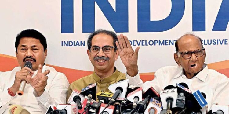 ہم سب ساتھ ہیں، سبھی ساتھ مل کر آگے چلیں گے۔مہا وکاس اگھاڑی