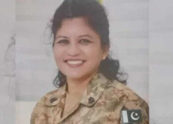 ہیلن میری رابرٹس پاکستانی فوج کی پہلی عیسائی خاتون بریگیڈیئربنیں