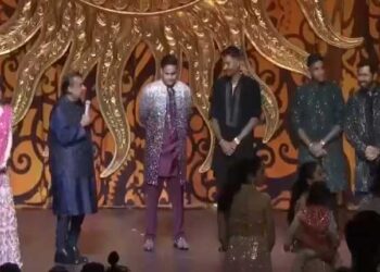 روہت ،ہاردک اور سوریہ کی اننت۔ رادھیکا کی شادی سے قبل کی تقریب میں شرکت