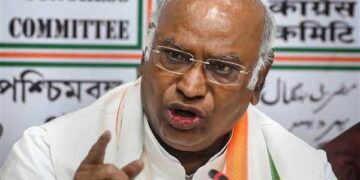 مودی حکومت میں دس سال سے مسلسل آئین کا قتل ۔کھڑگے