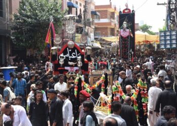 پاکستان میں  محرم کے موقع پر متعدد علماء کی تقاریرپر پابندی عائد