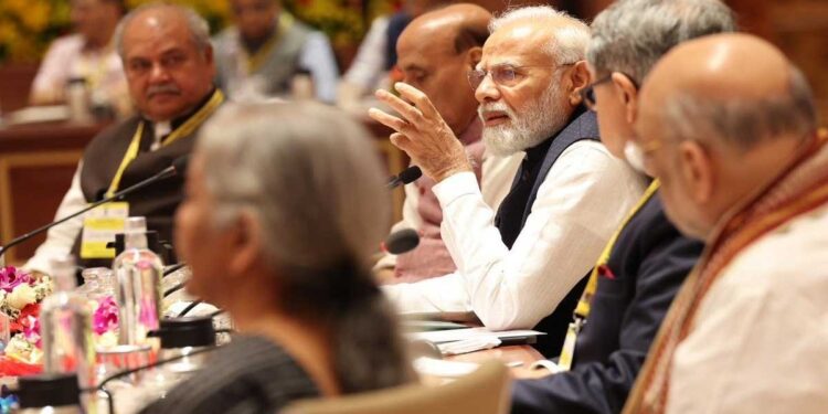 انڈیا اتحاد کے بائیکاٹ کے درمیان نیتی آیوگ کی میٹنگ منعقد