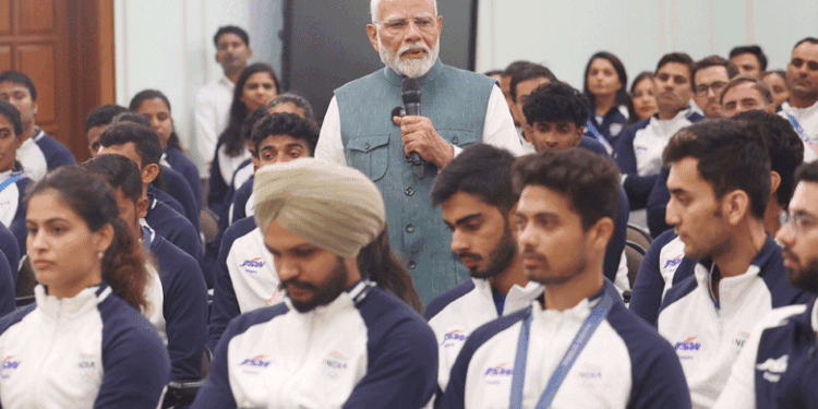 ہندوستانی اولمپک دستے سے وزیر اعظم کی ملاقات