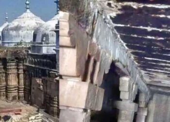 مسلمانوں کوویاس جی تہہ خانہ کی چھت پرجانے سے روکنے کی کوشش
