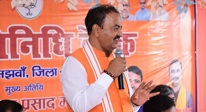 کیشو پرساد موریہ کے ذریعےوزیر اعظم مودی اور وزیراعلیٰ یوگی کی تعریف