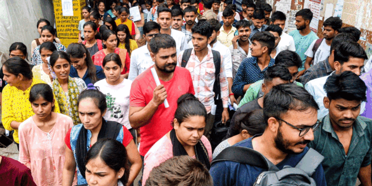 یوپی پولیس بھرتی کے امتحان کا آج آخری دن