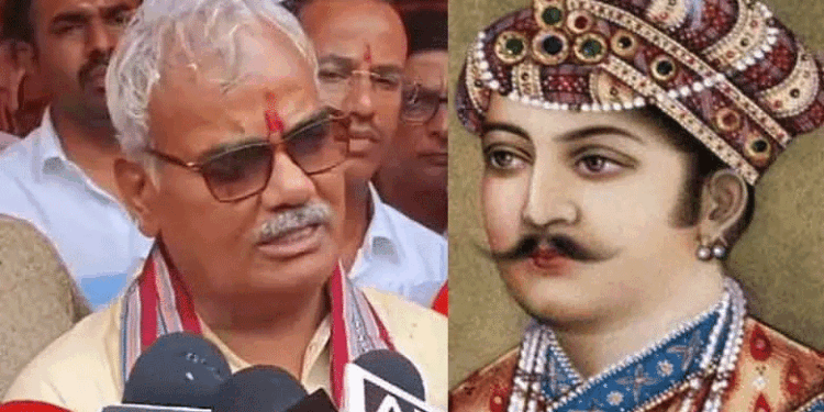 راجستھان کےاسکولوں میں اکبر کو اب ”عظیم شخصیت“ کے طور پر نہیں پڑھایا جائے گا