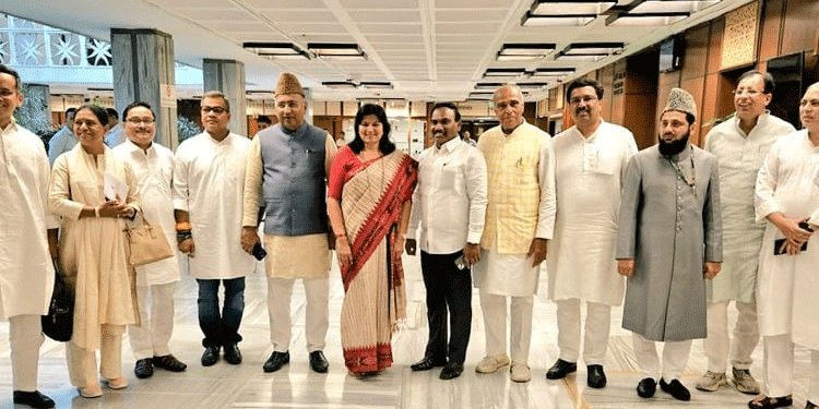 سجادہ نشین کونسل کی جانب سے وقف بل کی حمایت