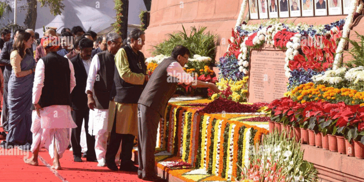 پارلیمنٹ پر 2001 کے دہشت گردانہ حملے کے شہدایاد کئے گئے