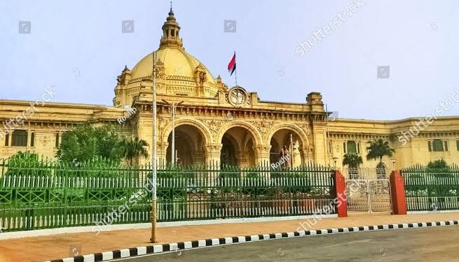 اتر پردیش اسمبلی کے سرمائی اجلاس کے دوران شدید ہنگامہ