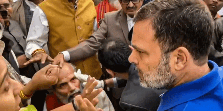 راہل گاندھی کو پارلیمنٹ میں جانے سے روکاگیا