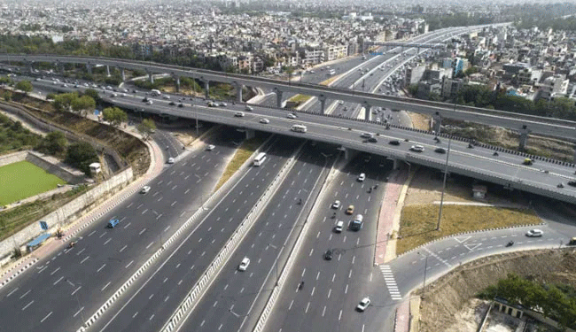 یمنا ایکسپریس وے پرحادثہ ، 3 ڈرائیوروں کی موت