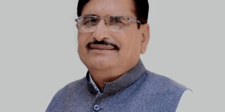 اتر پردیش کے سابق وزیر اعلیٰ اکھلیش یادو کے چچا راج پال سنگھ یادو کا انتقال