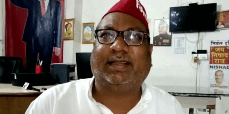 آشیش پٹیل کی حمایت میں سامنے آئے یوگی کے وزیر سنجے نشاد