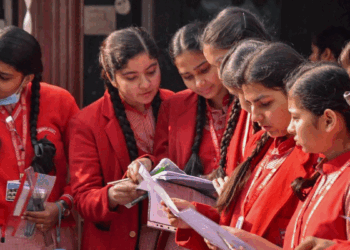 جھارکھنڈ میں طالبات کو سفری بھتہ دینے کا فیصلہ